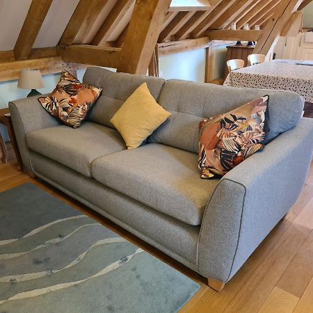 Apartmán Renovated Loft On Working Farm Mayfield  Exteriér fotografie